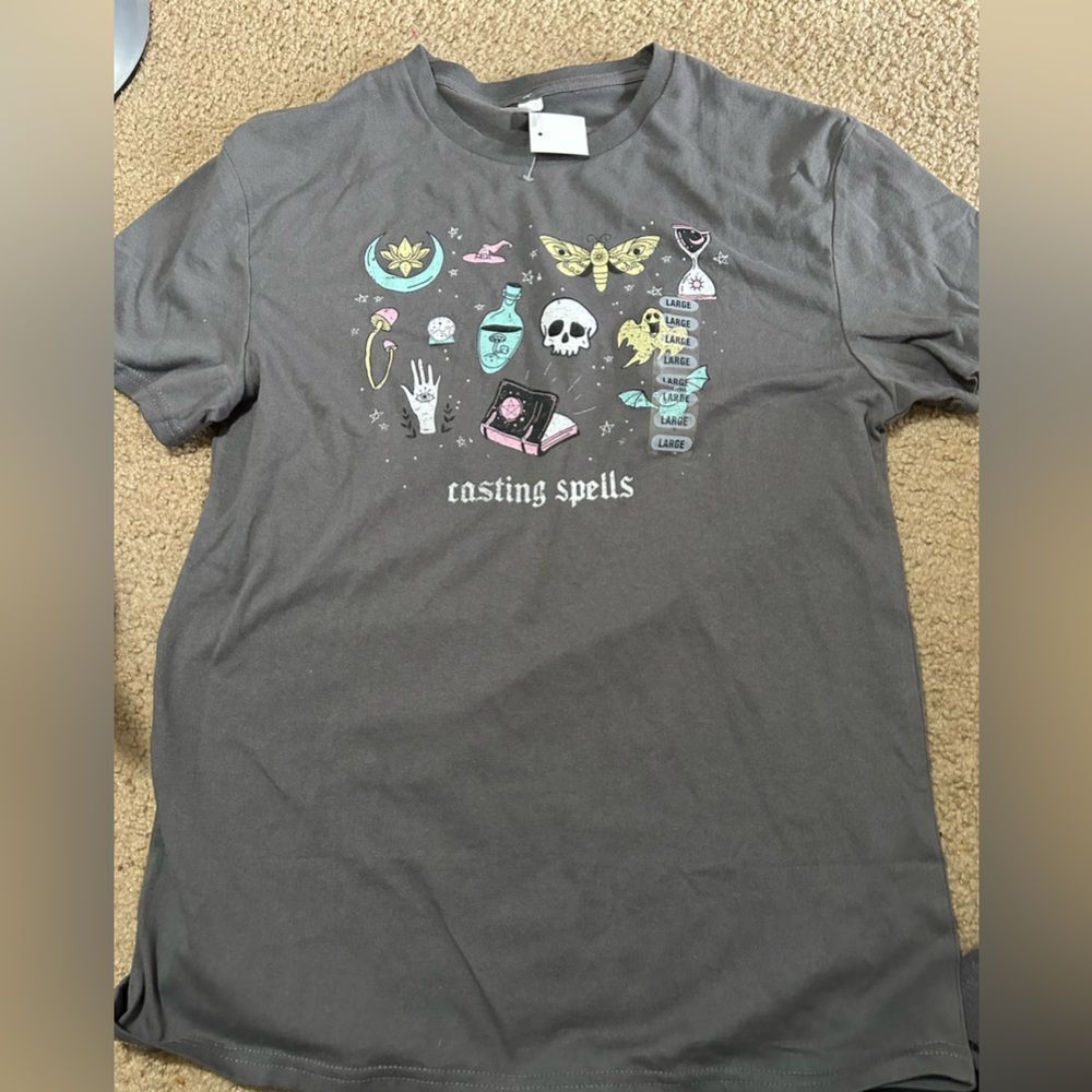 Casting Spells Witch Tshirt NWT